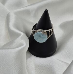 Sterling Silver Featuring Genuine Larimar stone! Beautiful Band C design. Sz 7.5